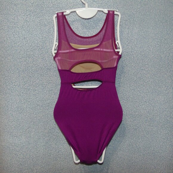 MotionWear Maroon Cutout Leotard SA - Picture 3 of 6